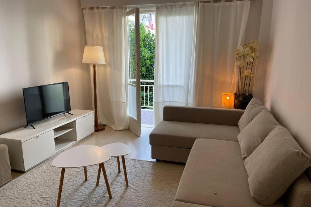 Studio Stay Apartment Kalamata Exterior photo